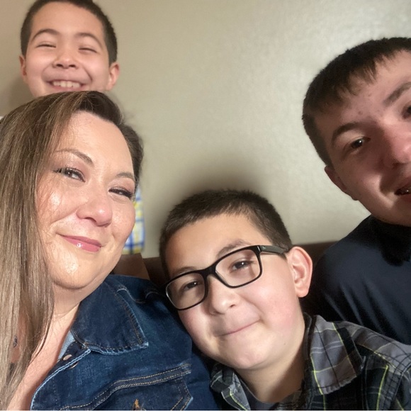 Meet The Posher, Misty - Picture 1 of 1